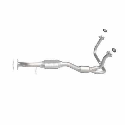 MagnaFlow Chevrolet Blazer HM Grade Federal / EPA Compliant Direct-Fit Catalytic Converter 23139 360 Degree Image Set