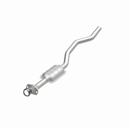 MagnaFlow Standard Grade Federal / EPA Compliant Direct-Fit Catalytic Converter 23252 360 Degree Image Set