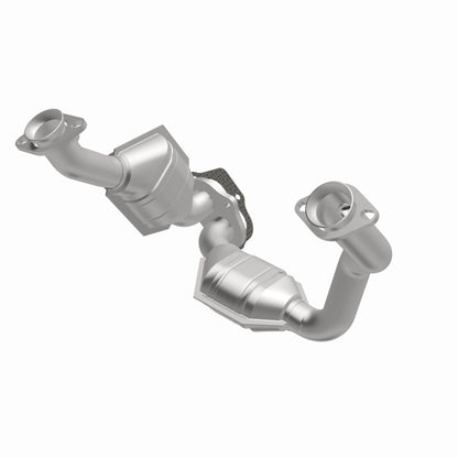 Magnaflow 01-03 Ford Ranger V6 3.0L OEM Grade Direct-Fit Catalytic Converter 23-038 23-038 360 Degree Image Set