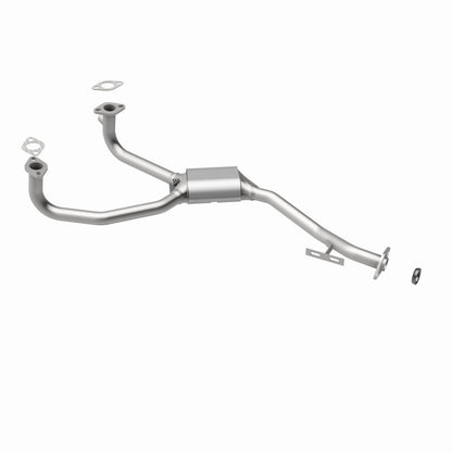 MagnaFlow Subaru Standard Grade Federal / EPA Compliant Direct-Fit Catalytic Converter 23868 360 Degree Image Set