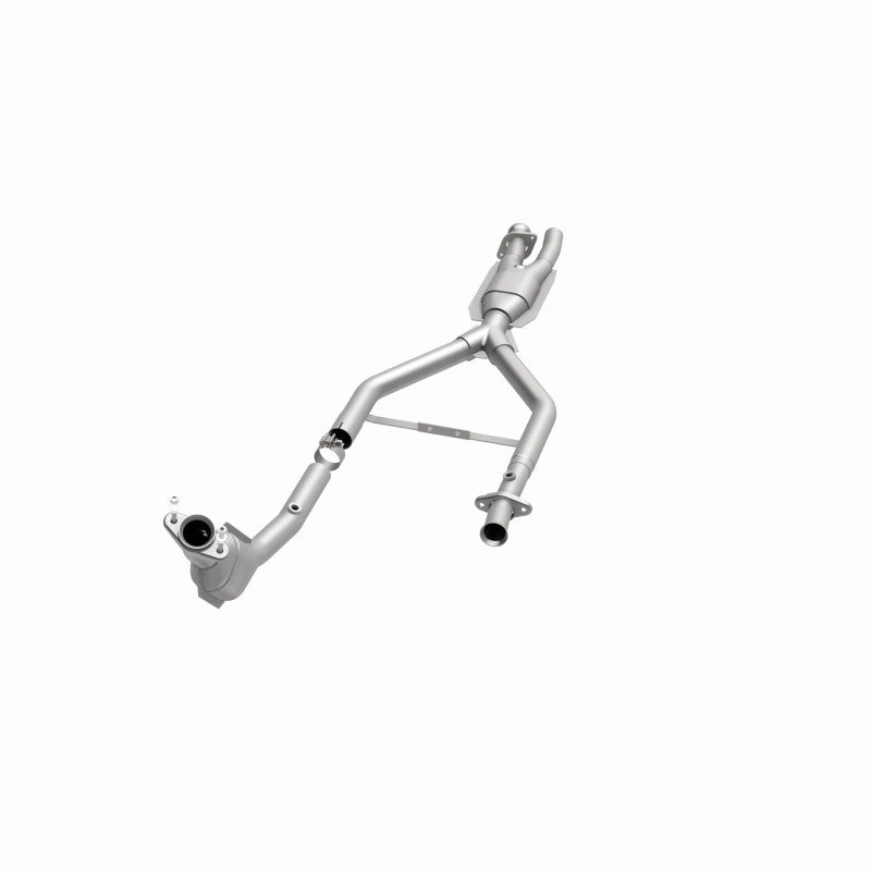 MagnaFlow California Grade CARB Compliant Direct-Fit Catalytic Converter 444014 360 Degree Image Set
