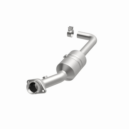 MagnaFlow Ford F-150 OEM Grade Federal / EPA Compliant Direct-Fit Catalytic Converter 52157 360 Degree Image Set
