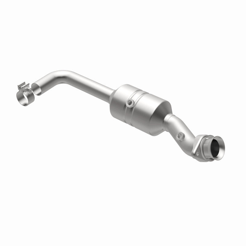 MagnaFlow Ford F-150 OEM Grade Federal / EPA Compliant Direct-Fit Catalytic Converter 52157 360 Degree Image Set