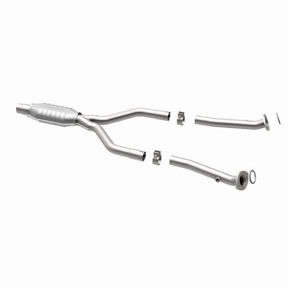 MagnaFlow Lexus LS430 HM Grade Federal / EPA Compliant Direct-Fit Catalytic Converter 24169 360 Degree Image Set