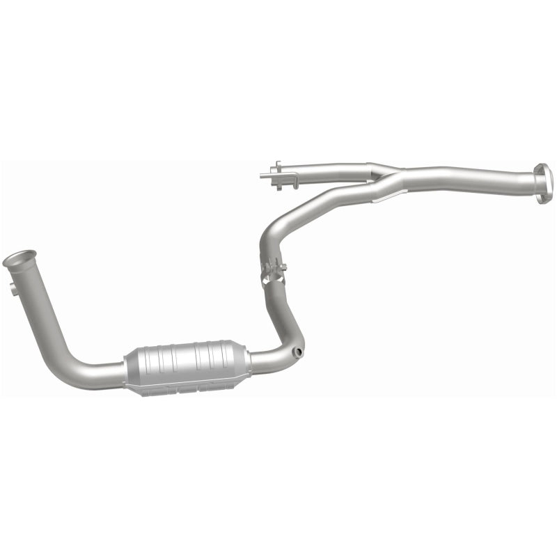 MagnaFlow Jeep Liberty OEM Grade Federal / EPA Compliant Direct-Fit Catalytic Converter 49582 Photo - out of package