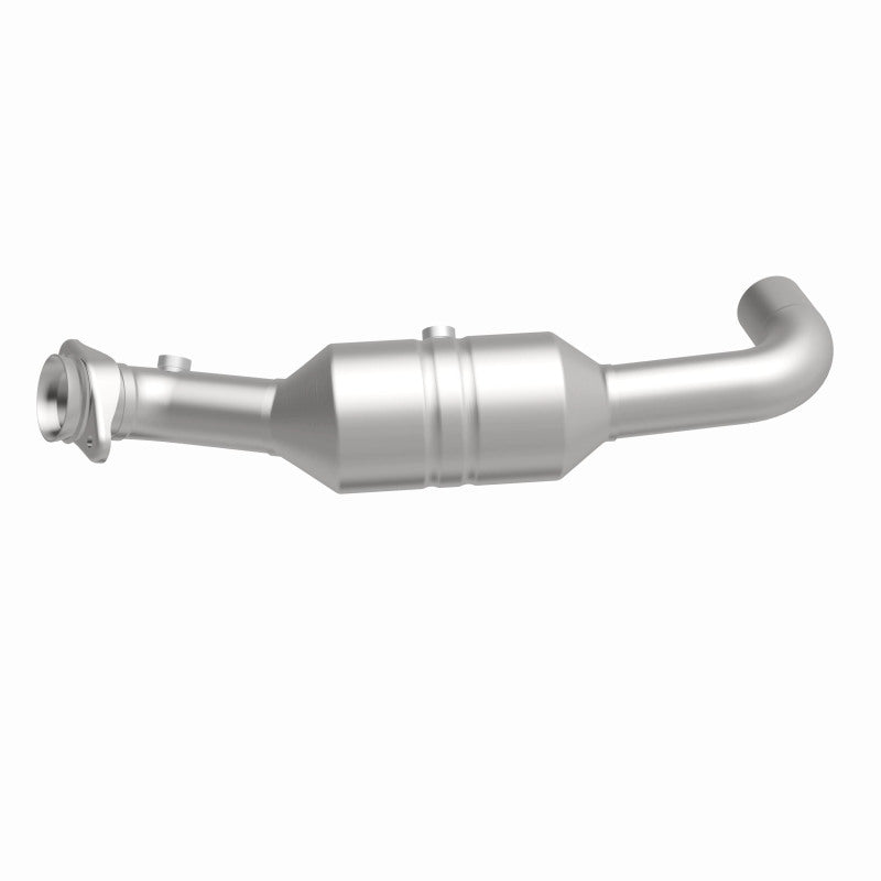 MagnaFlow Ford F-150 OEM Grade Federal / EPA Compliant Direct-Fit Catalytic Converter 52296 360 Degree Image Set