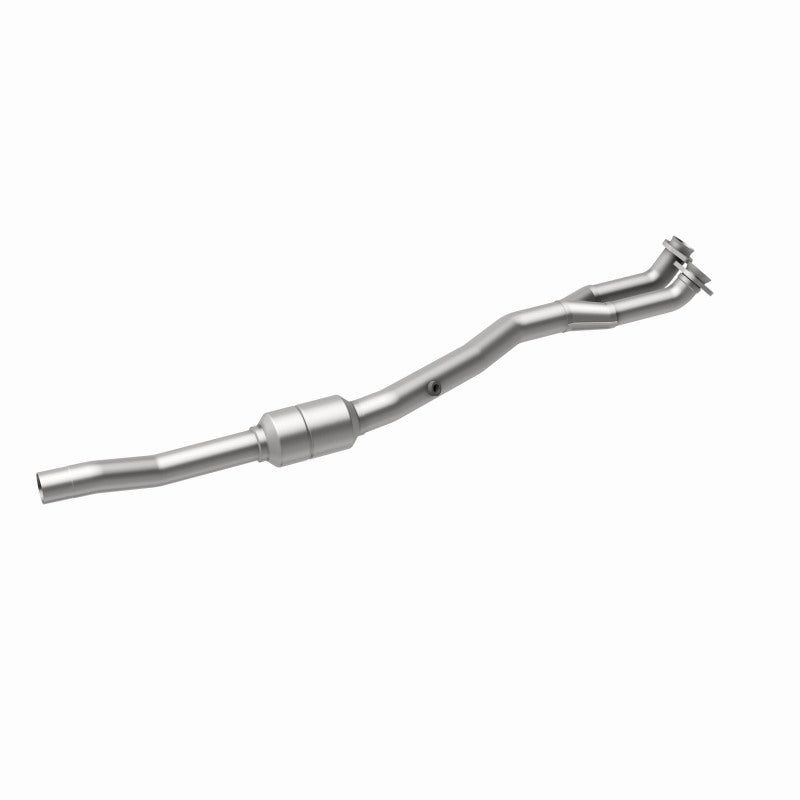 MagnaFlow BMW 840Ci HM Grade Federal / EPA Compliant Direct-Fit Catalytic Converter 24130 360 Degree Image Set