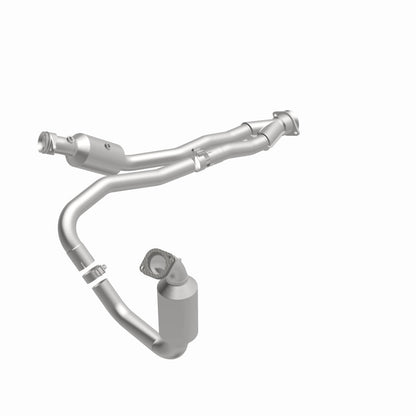 Magnaflow Conv DF 2015-2017 Transit-150 V6 3.5 OEM Underbody 21-710 21-710 360 Degree Image Set