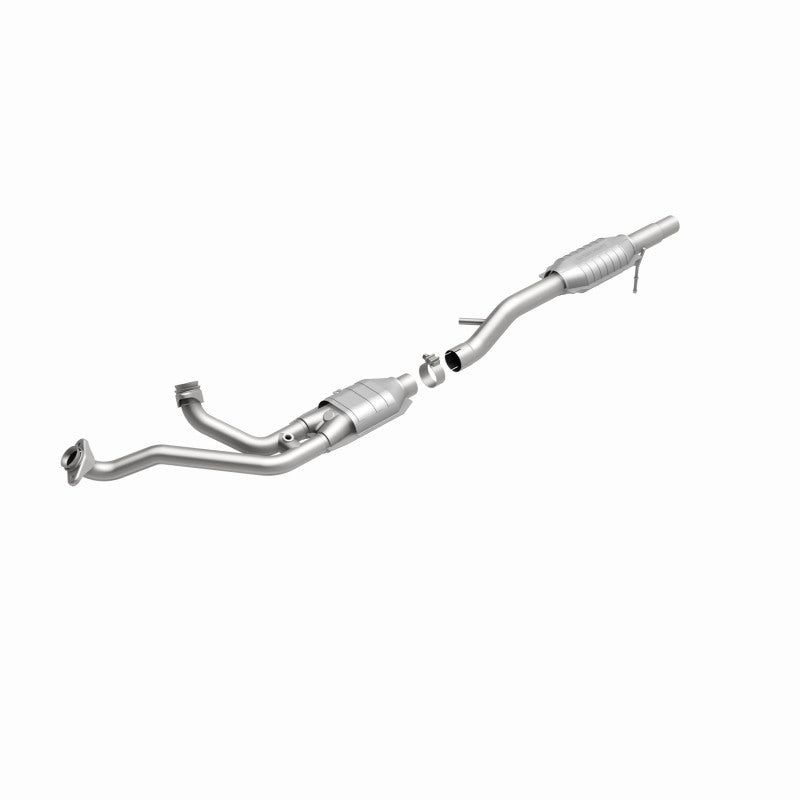 MagnaFlow Ford California Grade CARB Compliant Direct-Fit Catalytic Converter 334302 360 Degree Image Set