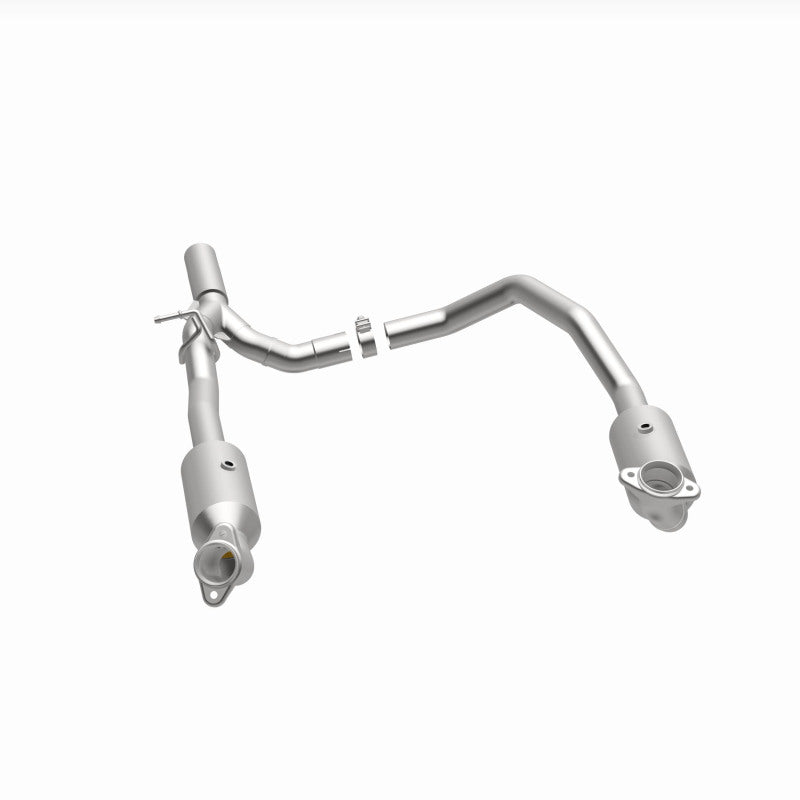 Magnaflow 17-18 Ford E-350 6.8L Direct Fit Converter 280014 280014 360 Degree Image Set