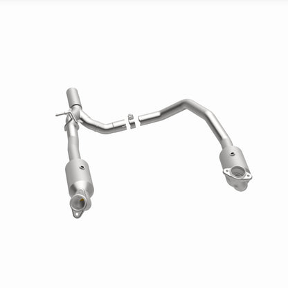 Magnaflow 17-18 Ford E-350 6.8L Direct Fit Converter 280014 280014 360 Degree Image Set