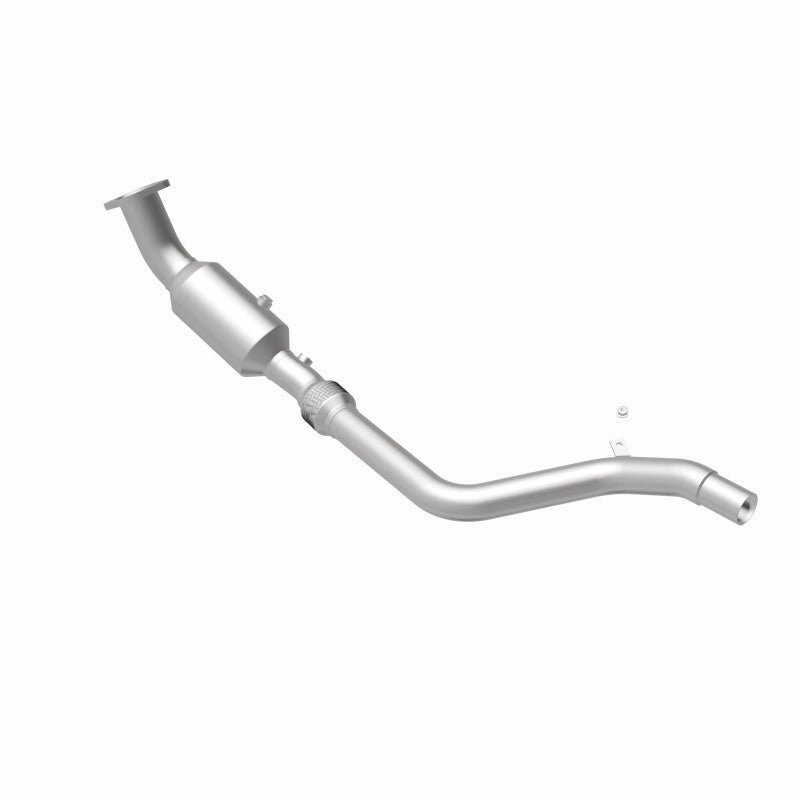MagnaFlow California Grade CARB Compliant Direct-Fit Catalytic Converter 4561140 360 Degree Image Set