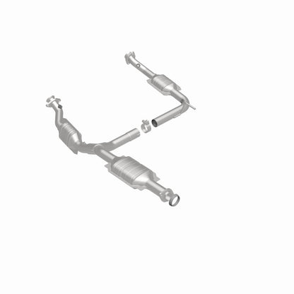 MagnaFlow HM Grade Federal / EPA Compliant Direct-Fit Catalytic Converter 93372 360 Degree Image Set