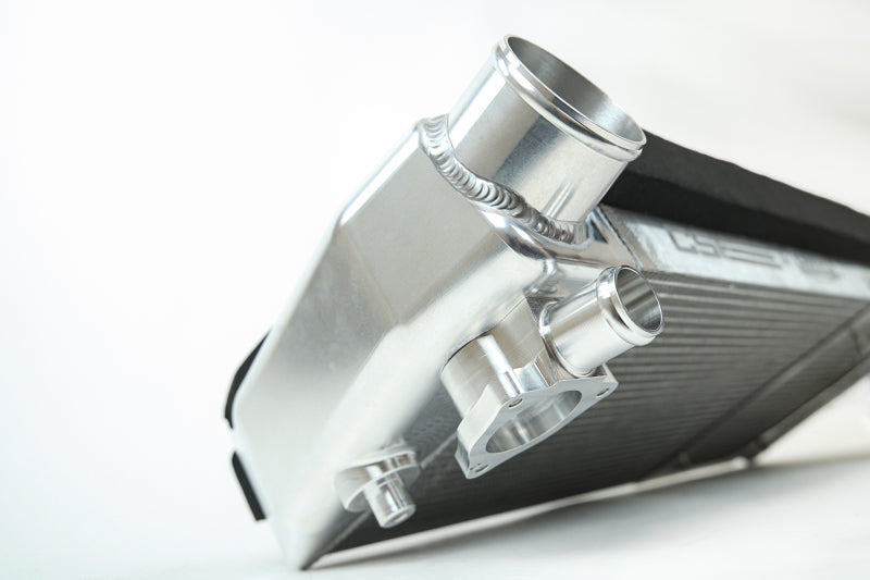 CSF 16-19 Ferrari 488 GTB/Spider 19-20 Pista High Performance Intercooler System - Black 8210B 8210B Photo - Close Up