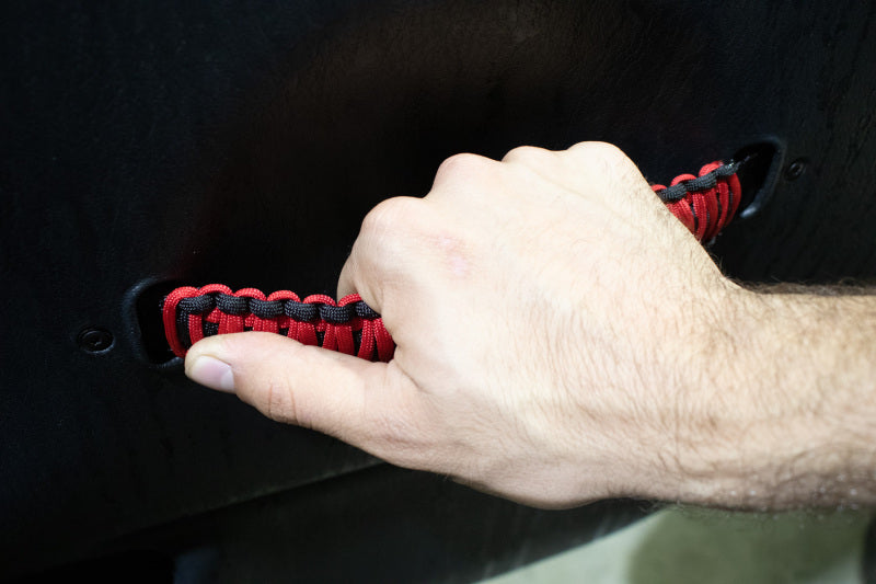 Fishbone Offroad 97-06 Jeep Wrangler Paracord Door Handles - Black/Red FB55286 FB55286 Photo - lifestyle view