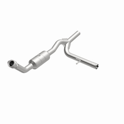 MagnaFlow Ford F-150 California Grade CARB Compliant Direct-Fit Catalytic Converter 5451410 360 Degree Image Set