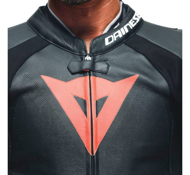 Dainese Tosa 1 Pc Suit Bk/Rd 50 201513485-W12-50 201513485-W12-50 Photo - Primary