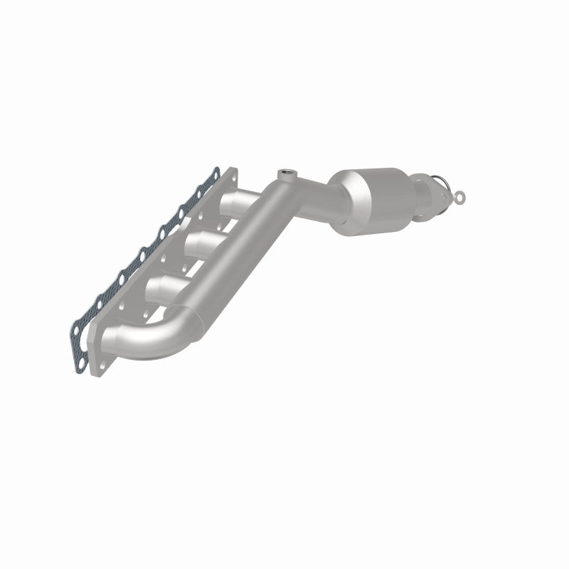 Magnaflow 2004 Nissan Titan 5.6L Direct Fit Converter 4583380 4583380 360 Degree Image Set
