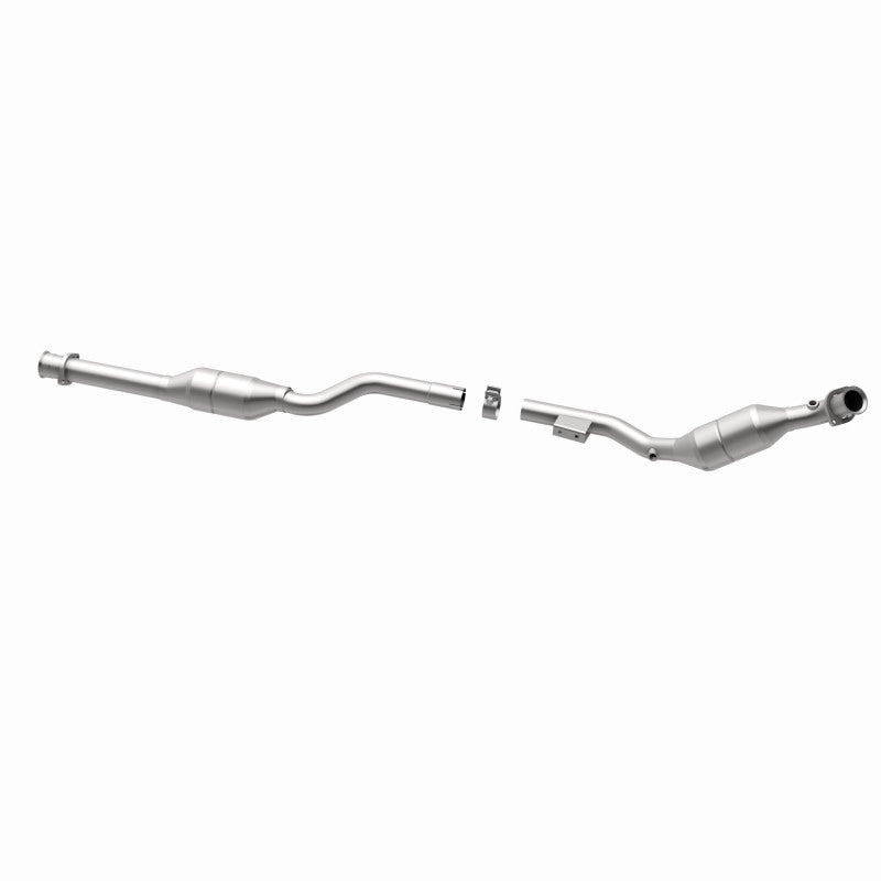 MagnaFlow Mercedes-Benz E320 California Grade CARB Compliant Direct-Fit Catalytic Converter 454028 360 Degree Image Set