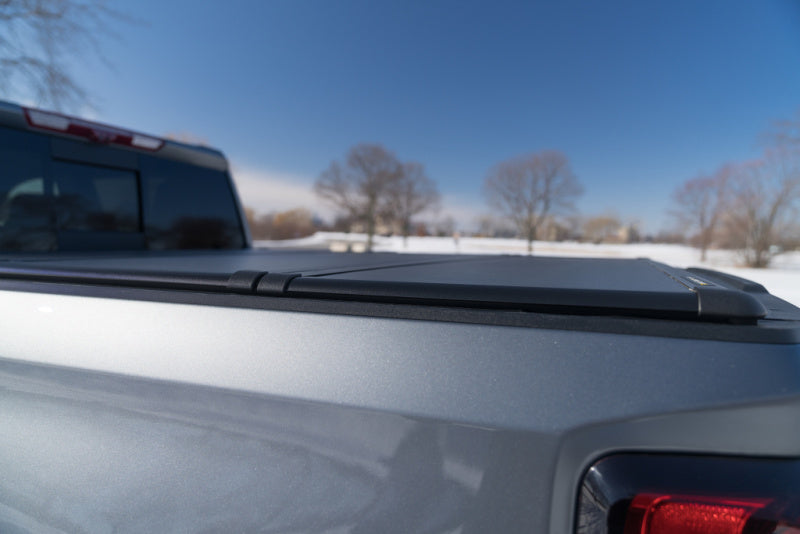 UnderCover 19-21 Ram 1500 6.4ft (Does not fit Rambox) Triad Bed Cover TR36009 TR36009 Photo - lifestyle view