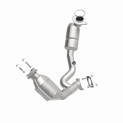 MagnaFlow California Grade CARB Compliant Direct-Fit Catalytic Converter 5411466 360 Degree Image Set