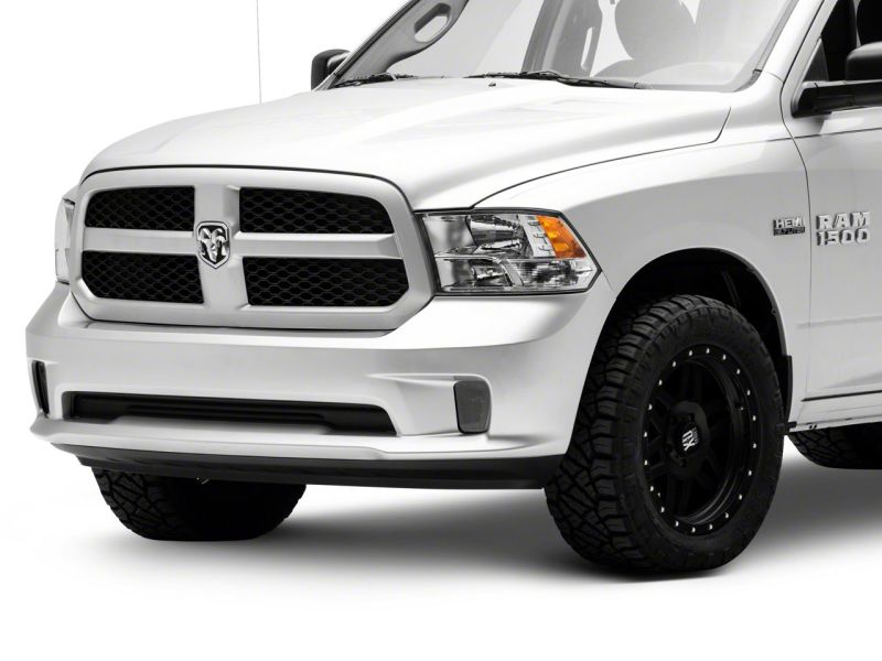 Raxiom 13-18 Dodge RAM 1500 Excluding Rebel Axial Series LED Fog Lights w/ LED DRL R139881 R139881 Photo - Close Up