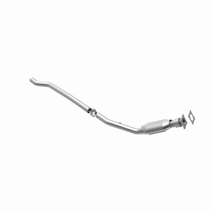 MagnaFlow HM Grade Federal / EPA Compliant Direct-Fit Catalytic Converter 93279 360 Degree Image Set