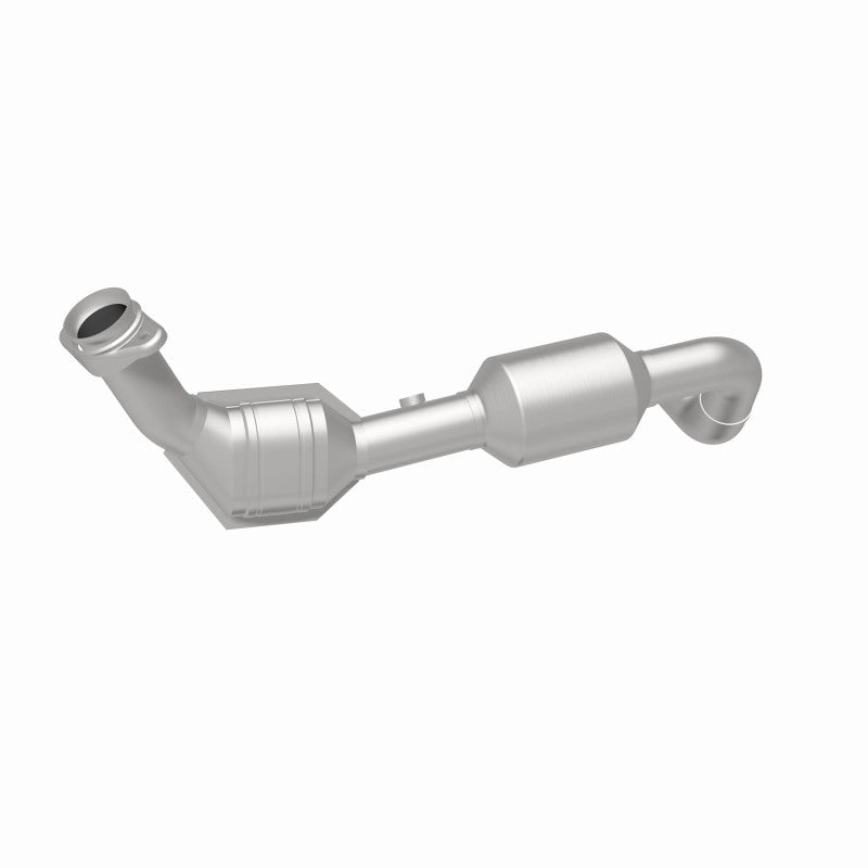 MagnaFlow Ford F-150 OEM Grade Federal / EPA Compliant Direct-Fit Catalytic Converter 52449 360 Degree Image Set