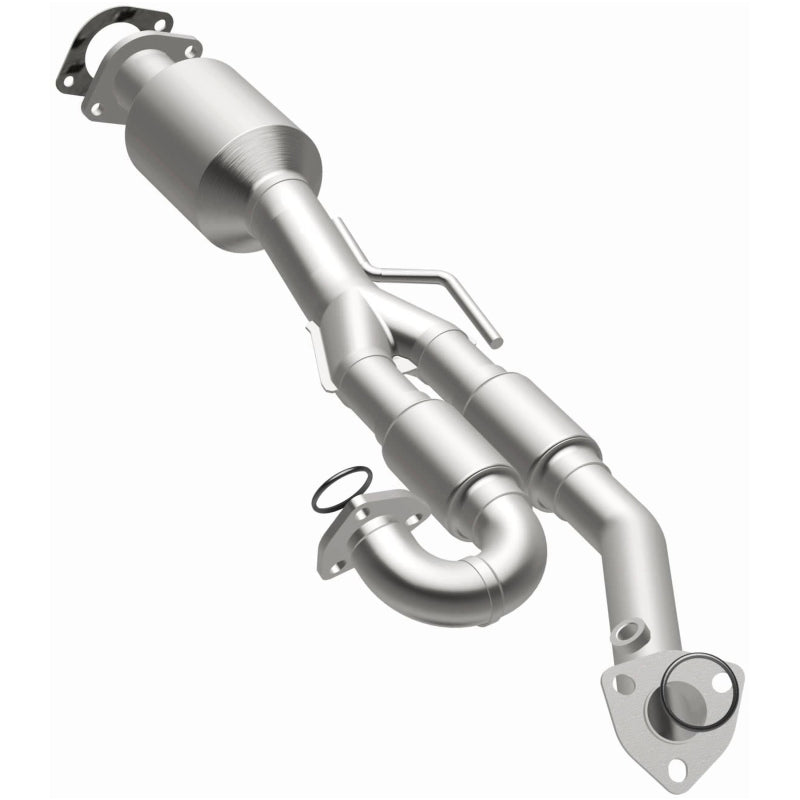 MagnaFlow Nissan Quest California Grade CARB Compliant Direct-Fit Catalytic Converter 5592710 Photo - out of package