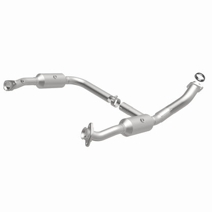 MagnaFlow OEM Grade Federal / EPA Compliant Direct-Fit Catalytic Converter 49598 360 Degree Image Set