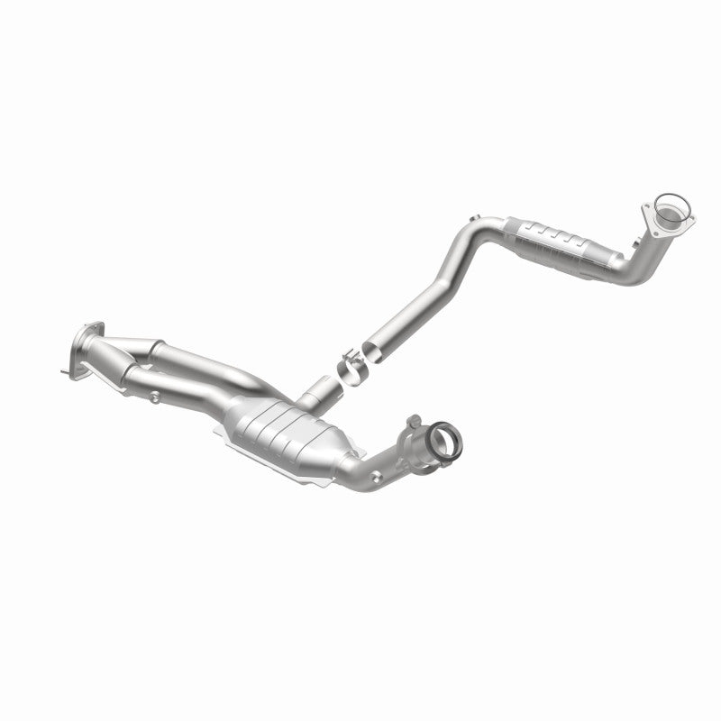 MagnaFlow OEM Grade Federal / EPA Compliant Direct-Fit Catalytic Converter 51097 360 Degree Image Set