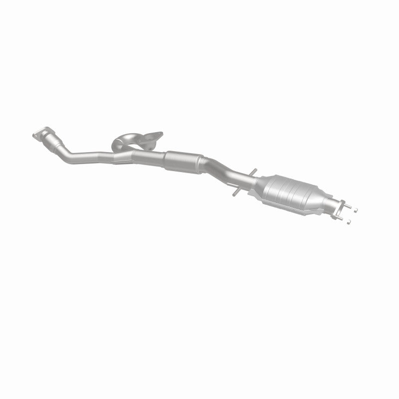 MagnaFlow OEM Grade Federal / EPA Compliant Direct-Fit Catalytic Converter 52417 360 Degree Image Set