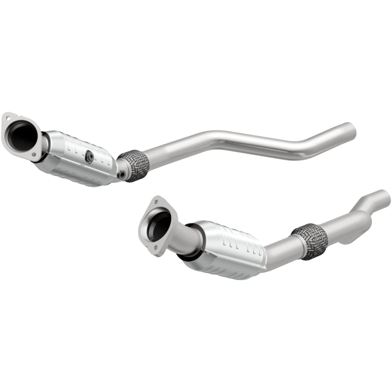 MagnaFlow Standard Grade Federal / EPA Compliant Direct-Fit Catalytic Converter 16421 Photo - Primary