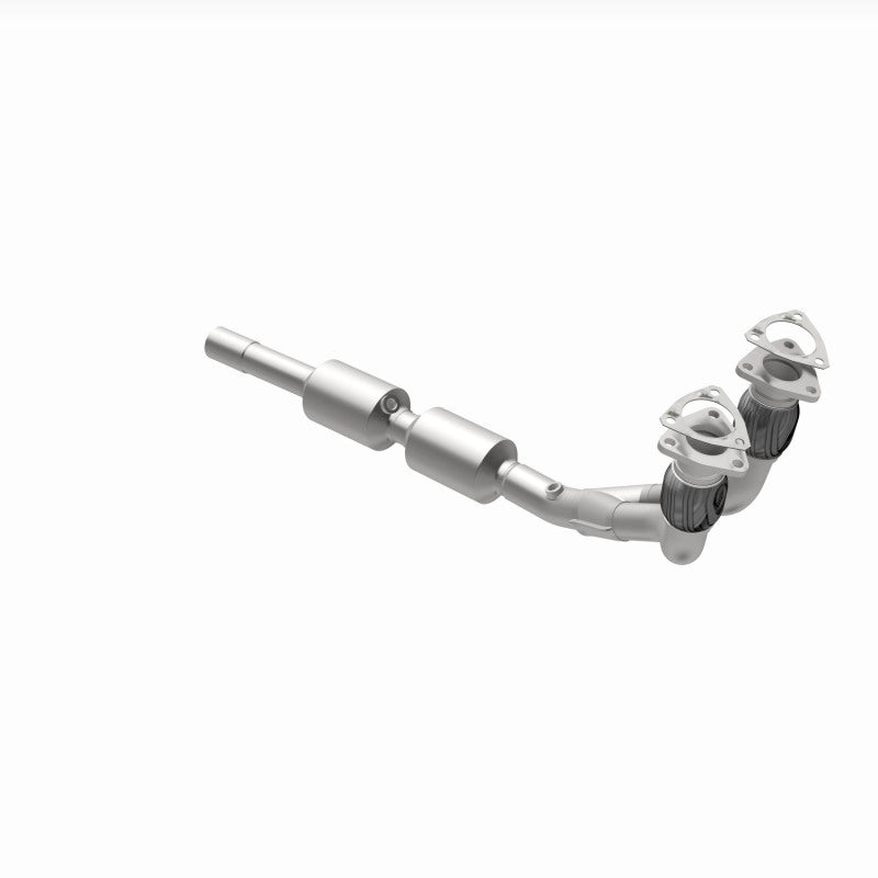 MagnaFlow Volkswagen OEM Grade Federal / EPA Compliant Direct-Fit Catalytic Converter 52289 360 Degree Image Set