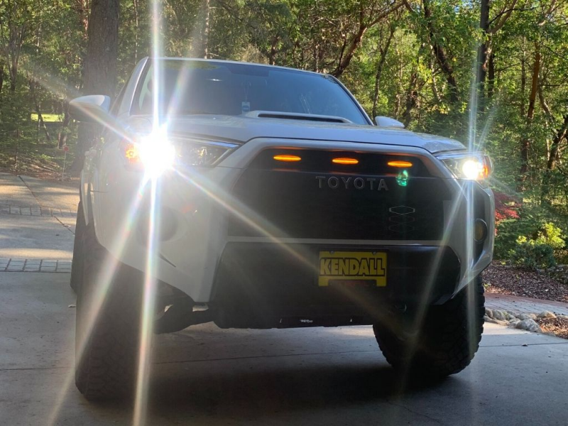 Cali Raised LED Cali Raised 14-24 Toyota 4Runner Grille Raptor LED Light Kit - Amber CR3685 CR3685 Photo - Primary