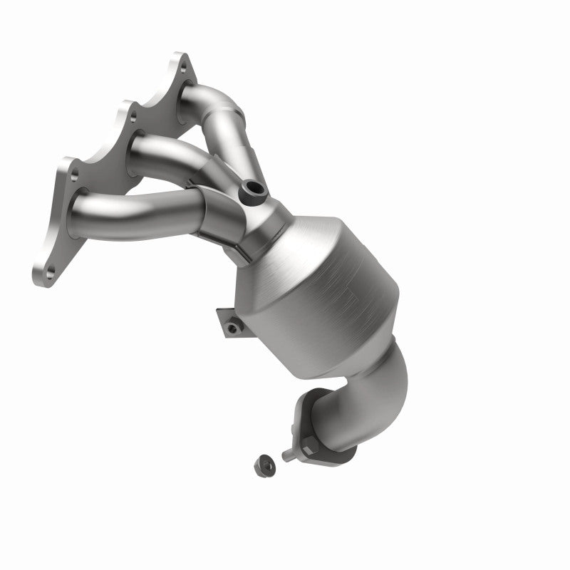 MagnaFlow Mitsubishi OEM Grade Federal / EPA Compliant Manifold Catalytic Converter 51677 360 Degree Image Set