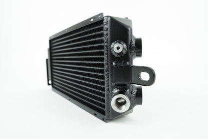 CSF 65-89 Porsche 911 / 930 OEM+ High-Performance Oil Cooler 8168 8168 Photo - out of package