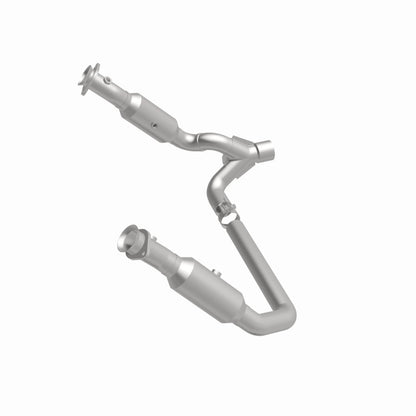 MagnaFlow Dodge Ram 1500 California Grade CARB Compliant Direct-Fit Catalytic Converter 5451665 360 Degree Image Set