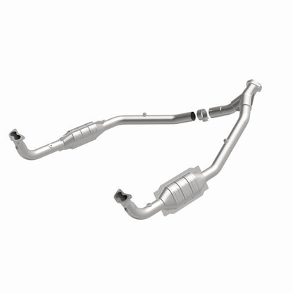 MagnaFlow Land Rover Standard Grade Federal / EPA Compliant Direct-Fit Catalytic Converter 93691 360 Degree Image Set
