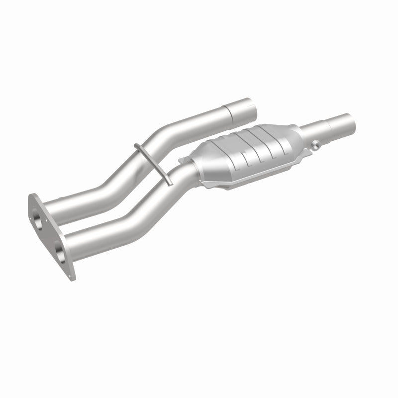 MagnaFlow HM Grade Federal / EPA Compliant Direct-Fit Catalytic Converter 23179 360 Degree Image Set
