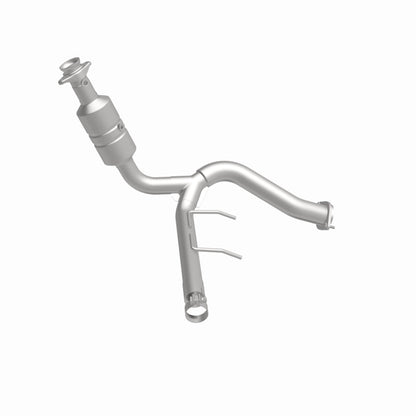 MagnaFlow Ford F-150 California Grade CARB Compliant Direct-Fit Catalytic Converter 5551295 360 Degree Image Set