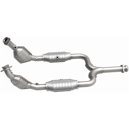 MagnaFlow Ford Mustang OEM Grade Federal / EPA Compliant Direct-Fit Catalytic Converter 51127 Photo - out of package