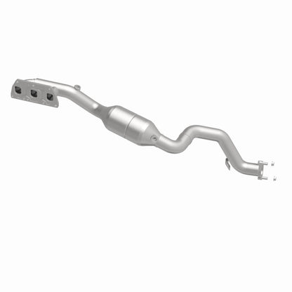 MagnaFlow Audi A8 Quattro HM Grade Federal / EPA Compliant Manifold Catalytic Converter 50798 360 Degree Image Set