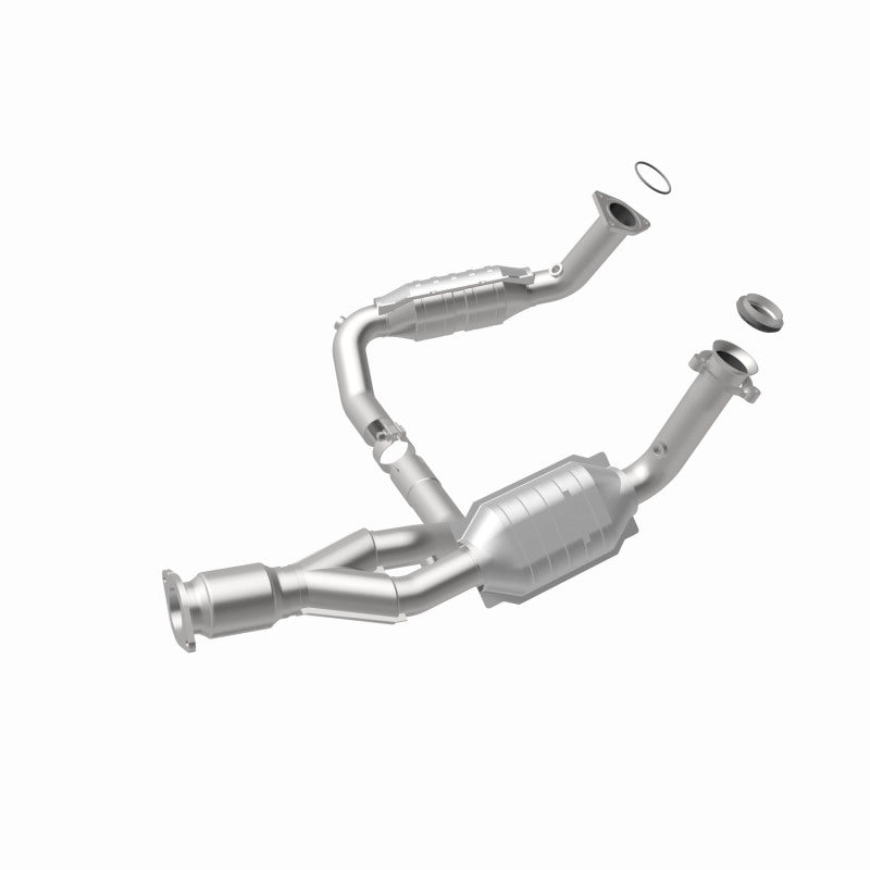 MagnaFlow HM Grade Federal / EPA Compliant Direct-Fit Catalytic Converter 93496 360 Degree Image Set