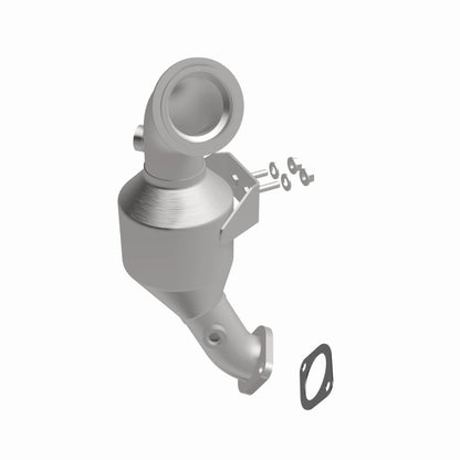 MagnaFlow OEM Grade Federal / EPA Compliant Direct-Fit Catalytic Converter 51738 360 Degree Image Set