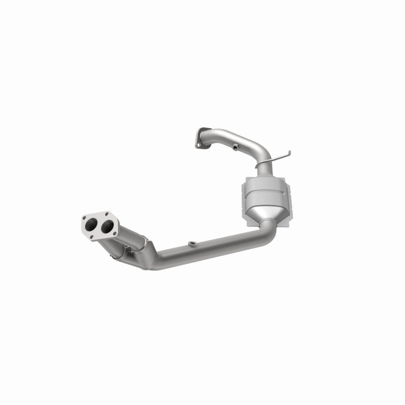 MagnaFlow Isuzu HM Grade Federal / EPA Compliant Direct-Fit Catalytic Converter 23636 360 Degree Image Set