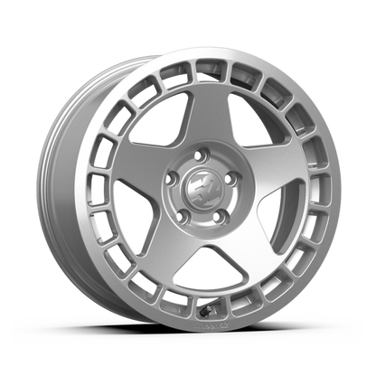 fifteen52 Turbomac 17X7.5 / 5x100 BP / 30mm ET / 73.1mm CB / 5.4in BS / Speed Silver Wheel TURSS-77550+30 TURSS-77550+30 User 1