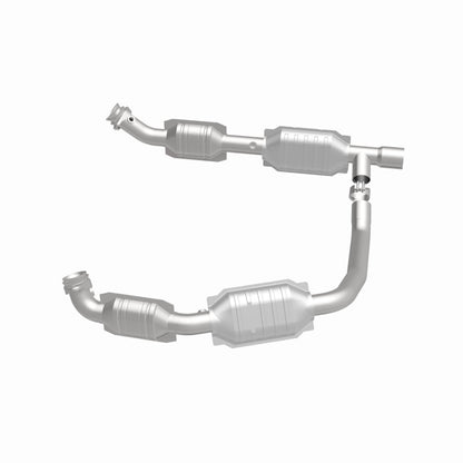 MagnaFlow Ford HM Grade Federal / EPA Compliant Direct-Fit Catalytic Converter 93167 360 Degree Image Set
