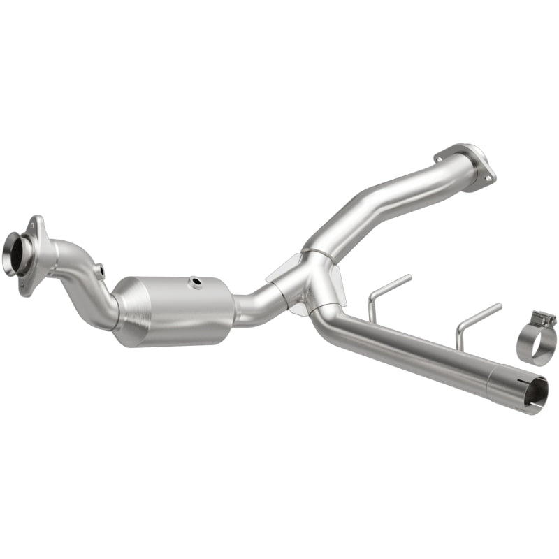 MagnaFlow Ford F-150 OEM Grade Federal / EPA Compliant Direct-Fit Catalytic Converter 21-475 Photo - Primary