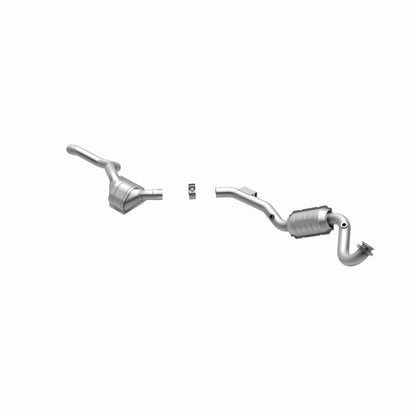 MagnaFlow Mercedes-Benz ML430 HM Grade Federal / EPA Compliant Direct-Fit Catalytic Converter 24581 360 Degree Image Set